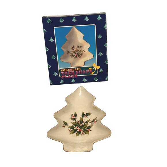Porcelain Tree Shape Plate With Holly Design Holiday Theme - Picture 5 of 7